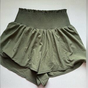 Aerie smocked shorts
